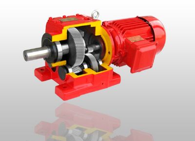 點擊查看詳細信息<br>標題：R系列斜齒輪硬齒面減速機 閱讀次數(shù)：5998